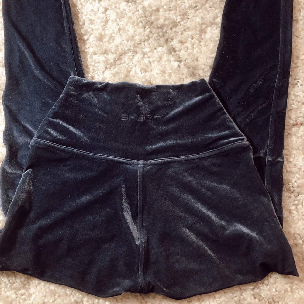 COPY - Blue Velvet Shefit leggings
